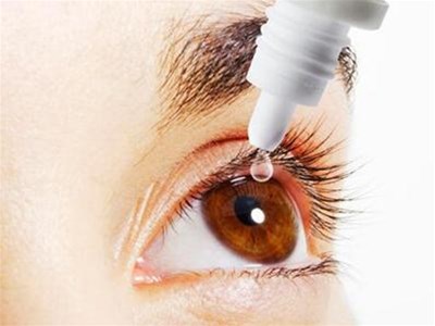 什么因素容易引起干眼症呢？